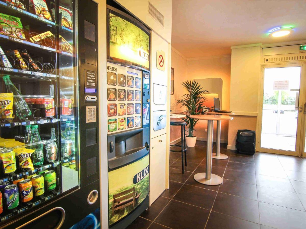 Ibis Budget Châteaudun Exterior foto